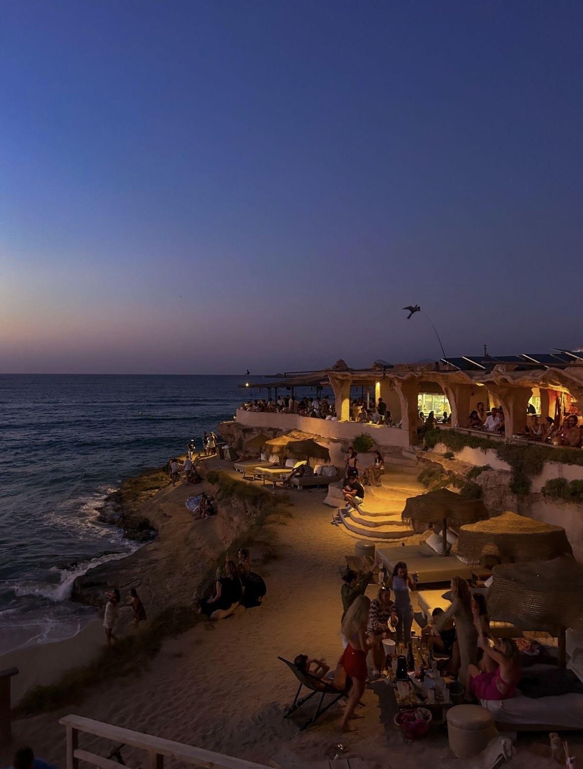 Ibiza au-delà des beats : À la découverte du luxe discret et de la vraie confidentialité